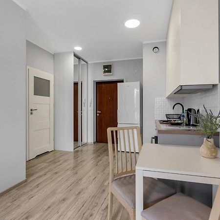Wlochy Klinkierowa Comfort Apartment Warsaw Exterior photo