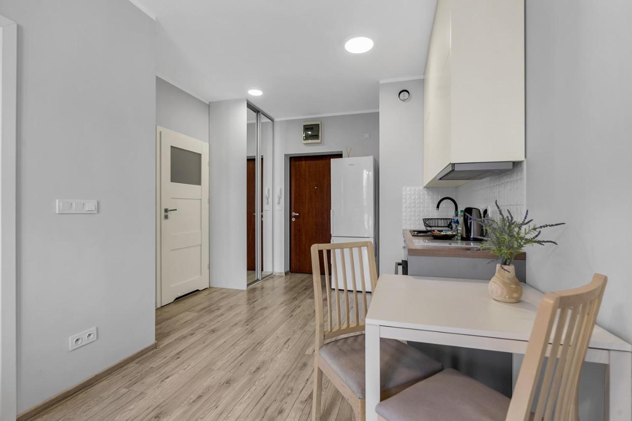 Wlochy Klinkierowa Comfort Apartment Warsaw Exterior photo